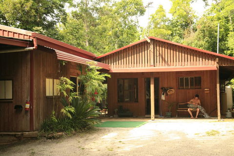 Tropical Bliss Bed And Breakfast - Hervey Bay Accommodation 0