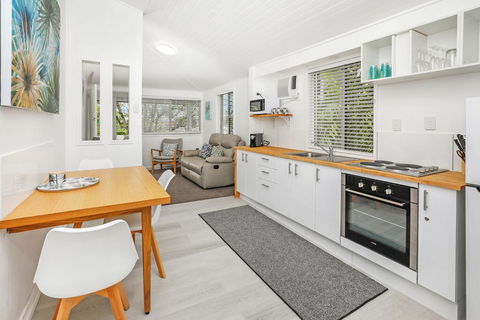 Tropical On McKenzie MK1 - Hervey Bay Accommodation 2