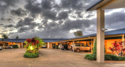 Tropixx Motel & Restaurant - Hervey Bay Accommodation 0
