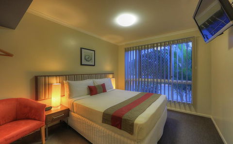 Tropixx Motel & Restaurant - Hervey Bay Accommodation 3