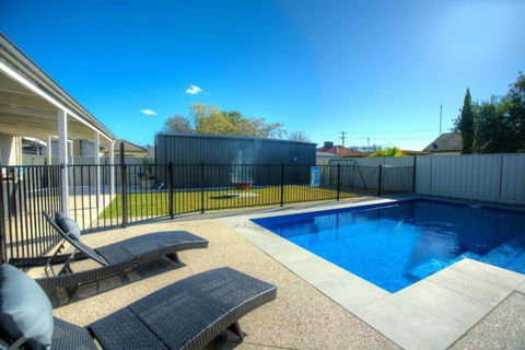 Trotters Retreat - Hervey Bay Accommodation 2