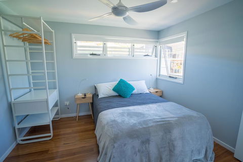 Tuffy's No. 2, 16B May Street, Crescent Head - Tourism Hervey Bay 1