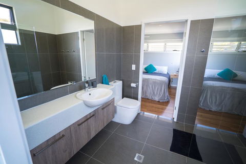 Tuffy's No. 2, 16B May Street, Crescent Head - Tourism Hervey Bay 3