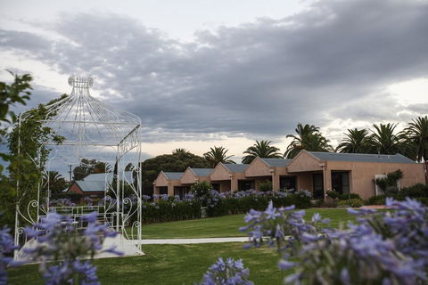 Tuileries Rutherglen - Hervey Bay Accommodation 1