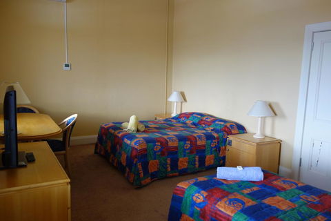 Tumut Star Hotel - Hervey Bay Accommodation 3