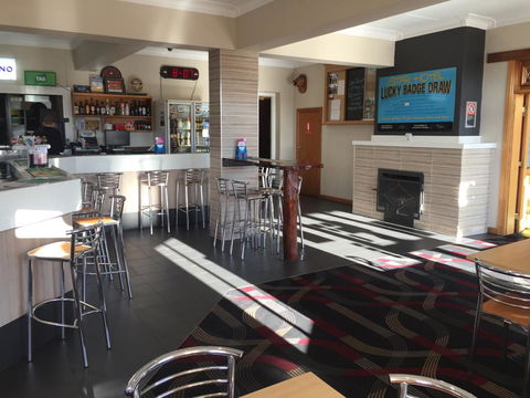 Tumut Star Hotel - Hervey Bay Accommodation 1