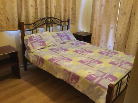 Tuscany Townhouse 3-4 - Hervey Bay Accommodation 2