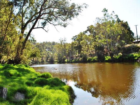 Tweed Valley Lodge - Hervey Bay Accommodation 1