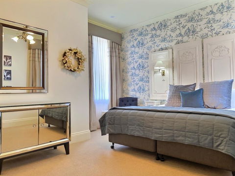 Twelve On Albert - Hervey Bay Accommodation 1