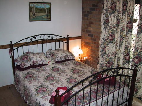 Twilight Grove Farm - Hervey Bay Accommodation 0