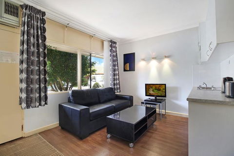Ultimate Apartments Bondi Beach - Hervey Bay Accommodation 2