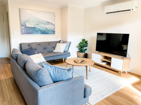 Ultimate Oasis Condo. Wifi + Netflix + Parking - Hervey Bay Accommodation 0