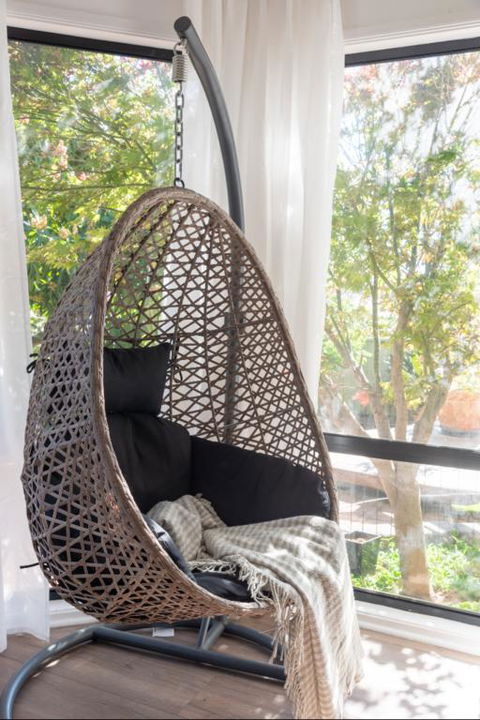 ULTRA SPACIOUS STYLISH HOME IN PRESTONS - SYDNEY - Tourism Hervey Bay 3