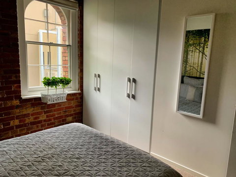 Ultra-chic Top Floor New York Style Loft Apartment - Tourism Hervey Bay 1