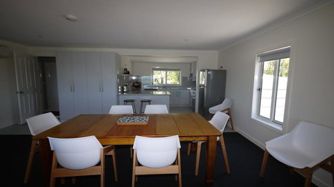 Umtali Beach House - Tourism Hervey Bay 1