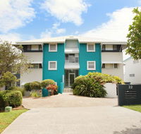 Unit 1 On The Park Frank Street Coolum Beach WIFI 400 Bond LINEN INCLUDED - Tourism Hervey Bay