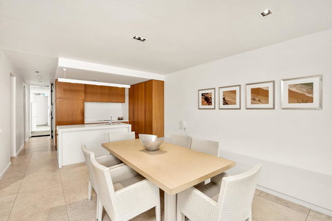 Unit 106 Plantation Resort - Rainbow Beach, Walk To Beach, Views, Aircon, Pool, Plantation Resort - Tourism Hervey Bay 3