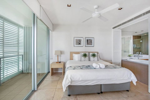 Unit 206 Plantation, Rainbow Beach, Incredible Views, Top Floor, Ocean Facing - Tourism Hervey Bay 2