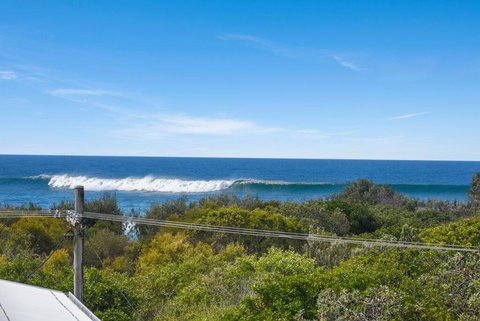Unit 3 At 4 Pelican Street, Peregian Beach, Noosa Shire - Tourism Hervey Bay 0