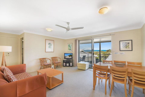 Unit 3 At 4 Pelican Street, Peregian Beach, Noosa Shire - Tourism Hervey Bay 1