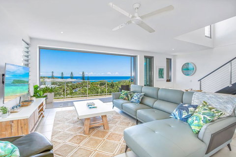 Unit 6 Rainbow Sea - Rainbow Beach, Amazing Ocean Views, Aircon, Wi-Fi, Pool, Walk To Beach - Tourism Hervey Bay 0