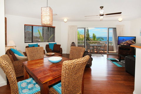 Unit 9, Coolum Blueseas Apartments, 59-61 Coolum Tce, Coolum Beach, 400 BOND, LINEN INCLUDED - Tourism Hervey Bay 3