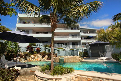 Unit 9, Coolum Blueseas Apartments, 59-61 Coolum Tce, Coolum Beach, 400 BOND, LINEN INCLUDED - Tourism Hervey Bay 1