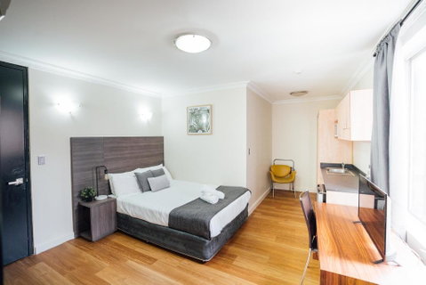 UNO Hotel Sydney - Hervey Bay Accommodation 1
