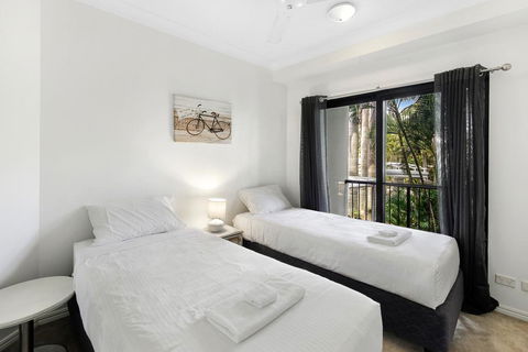Unrivaled Ocean And City Views From Resort Style 3bed With Garden - Hervey Bay Accommodation 1