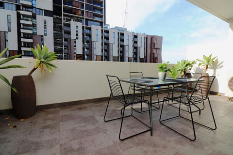 Urban Eden - Pets, Parking, Balcony, Chapel St 260m - Hervey Bay Accommodation 3