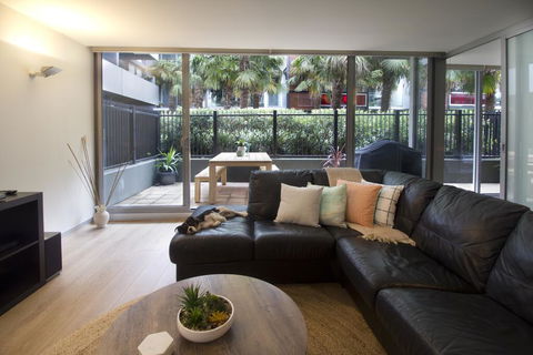 Urban Sea Drift - Pets, Pool, Gym, Parking, Beach 250m - Tourism Hervey Bay 0