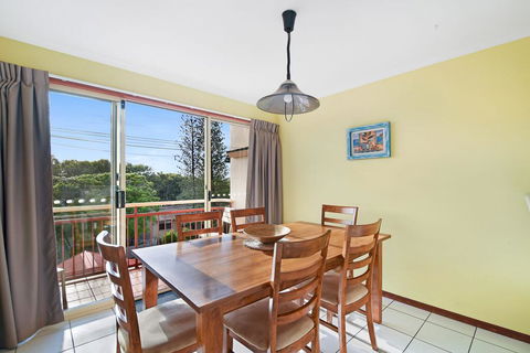Vaai Moana - 5/10 Oriole Avenue - Hervey Bay Accommodation 3