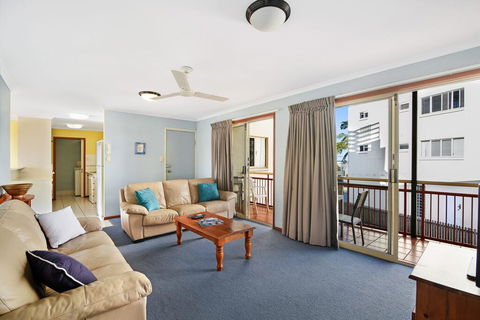 Vaai Moana - 5/10 Oriole Avenue - Hervey Bay Accommodation 1