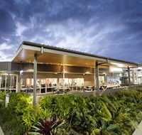 Vale Hotel - Hervey Bay Accommodation