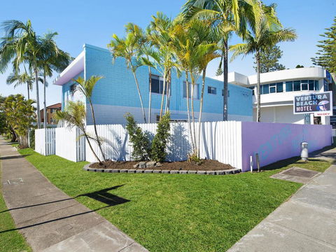 Ventura Beach Motel - 1 Bedroom - Tourism Hervey Bay 1