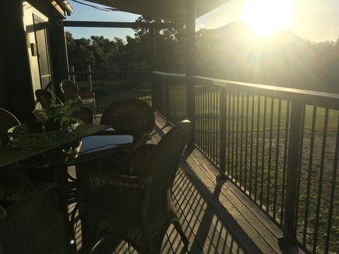 Valley Views Lodge Port Douglas - Tourism Hervey Bay 3