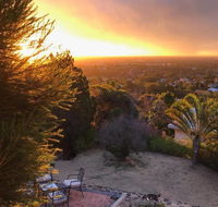 Vermillion Skies Holiday Accommodation - Hervey Bay Accommodation