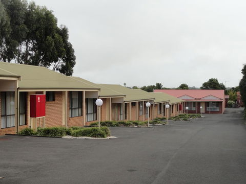 Victoria Lodge Motor Inn & Apartments - Tourism Hervey Bay 3