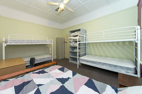 Victoria Park Lodge - Tourism Hervey Bay 3