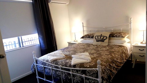 Victoria At Redcliffe Bed & Breakfast - Hervey Bay Accommodation 2