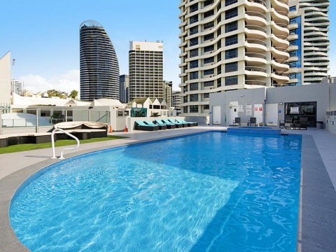 Victoria Square 2 Bed Ocean View Broadbeach - Hervey Bay Accommodation 3