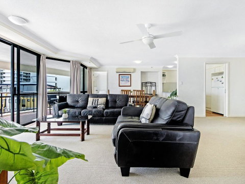 Victoria Square Apartments In The Heart Of Broadbe - Hervey Bay Accommodation 2
