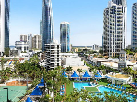 View - In Heart Of Surfers Paradise - Tourism Hervey Bay 0