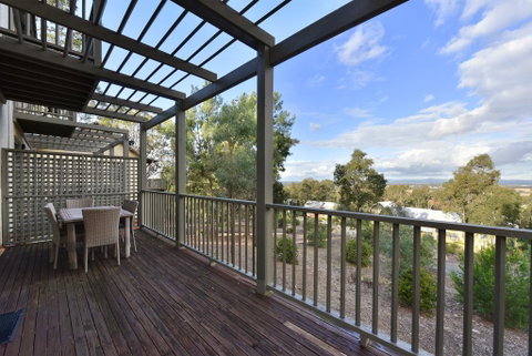 Villa 2br Grange Resort Condo Located Within Cypress Lakes Resort (nothing Is More Central) - Hervey Bay Accommodation 0