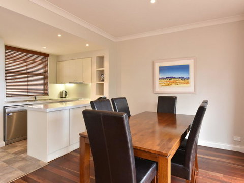 Villa 2br Nebbiolo Resort Condo Located Within Cypress Lakes Resort (nothing Is More Central) - Hervey Bay Accommodation 3