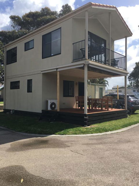 Villa By The Lake - Tourism Hervey Bay 1