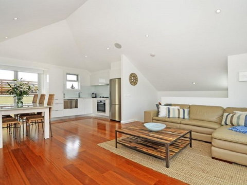 Villa By The Sea - Hervey Bay Accommodation 1