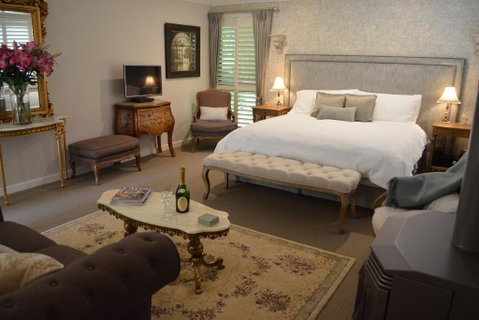 Villa D'Amour At Maison Belle Retreat - Hervey Bay Accommodation 3