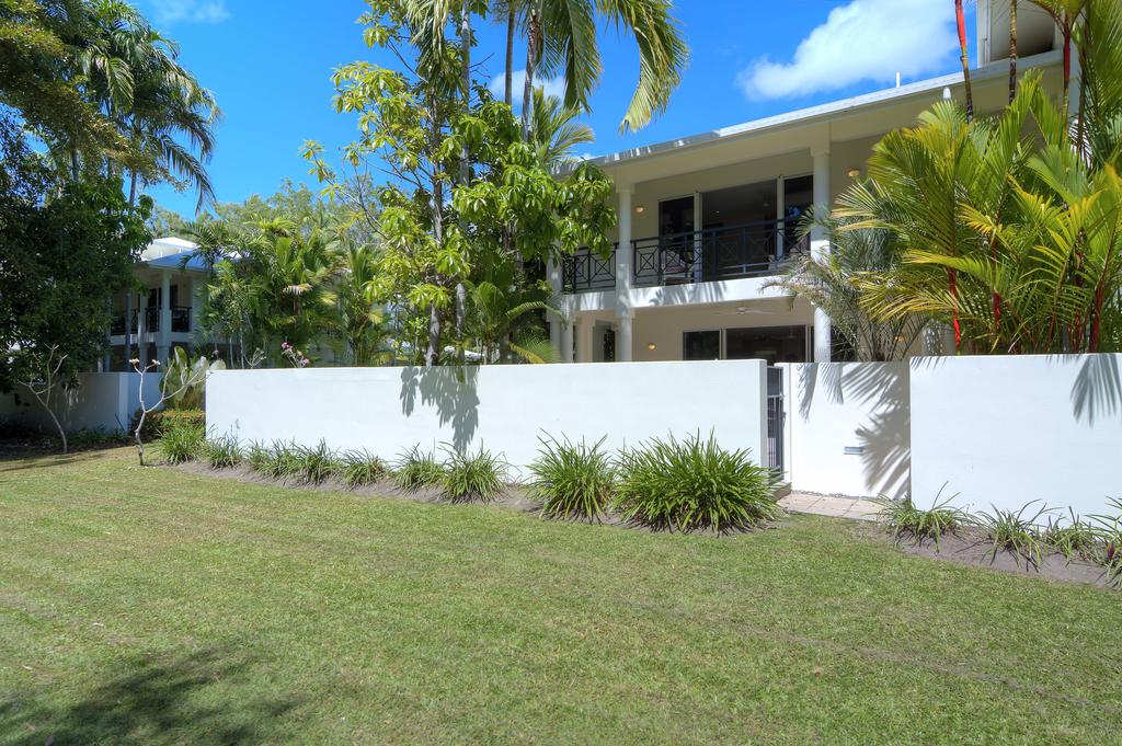 Port Douglas QLD Hervey Bay Accommodation
