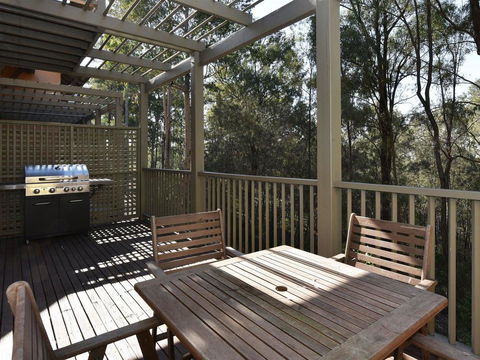 Villa Executive 2br Shiraz Resort Condo Located Within Cypress Lakes Resort (nothing Is More Central) - Tourism Hervey Bay 0